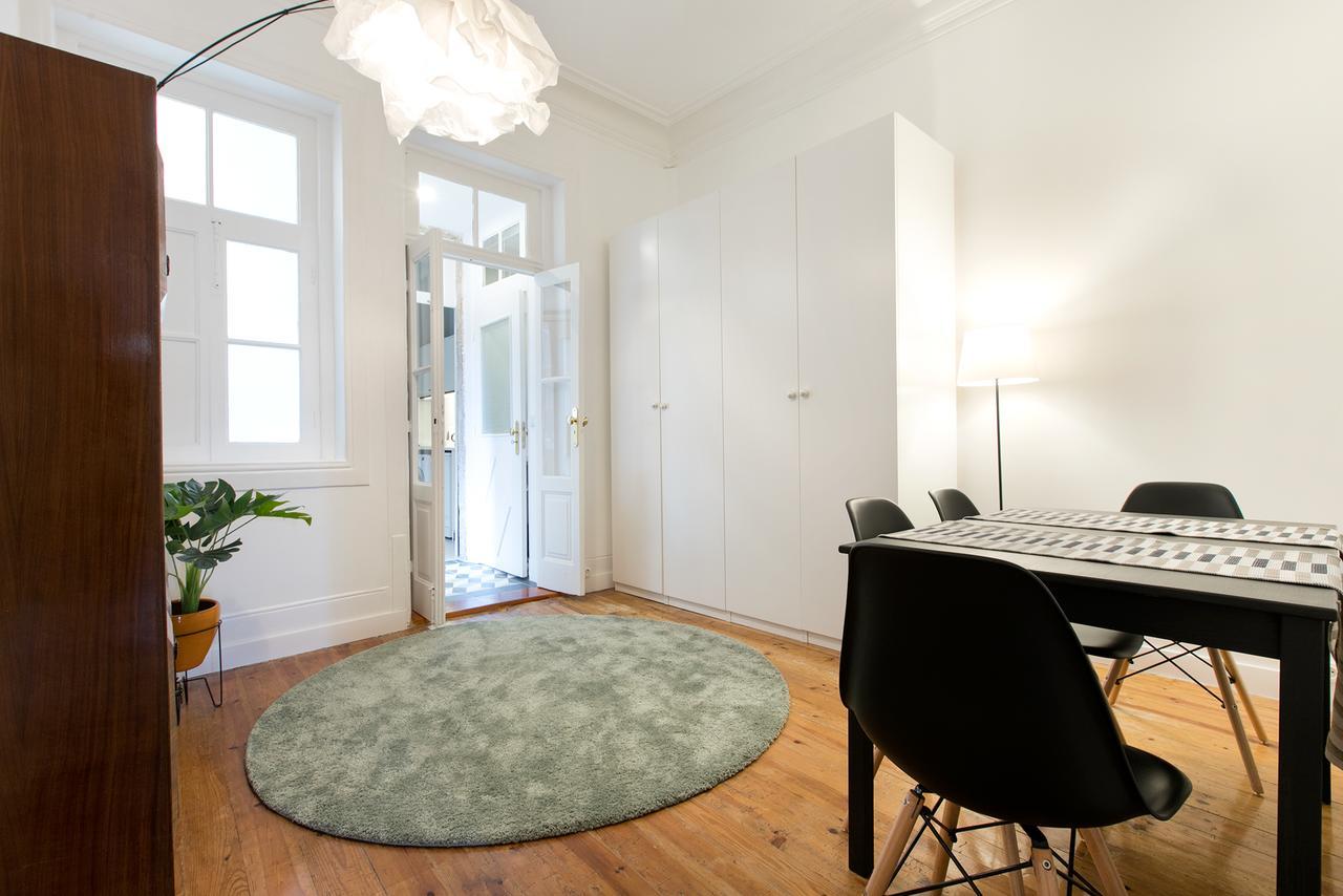 Clerigos 132 Apartment Порто Екстериор снимка
